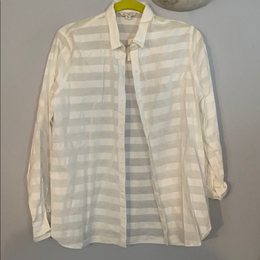 Gap white button shirt, NWT